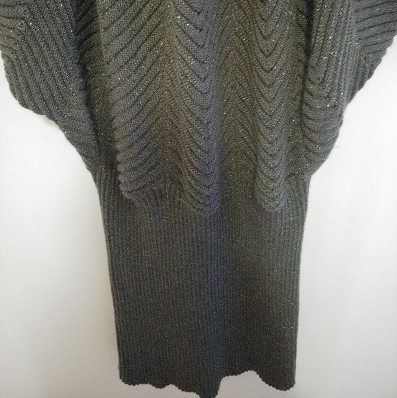 Jessica Simpson Sweater Dress - Picture 2 of 6